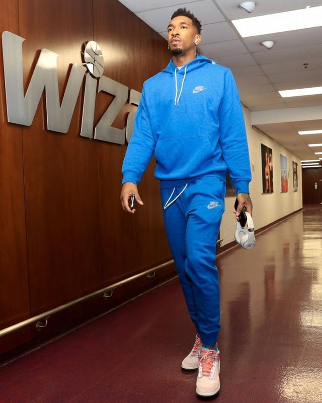 锋线外援 锋线外援